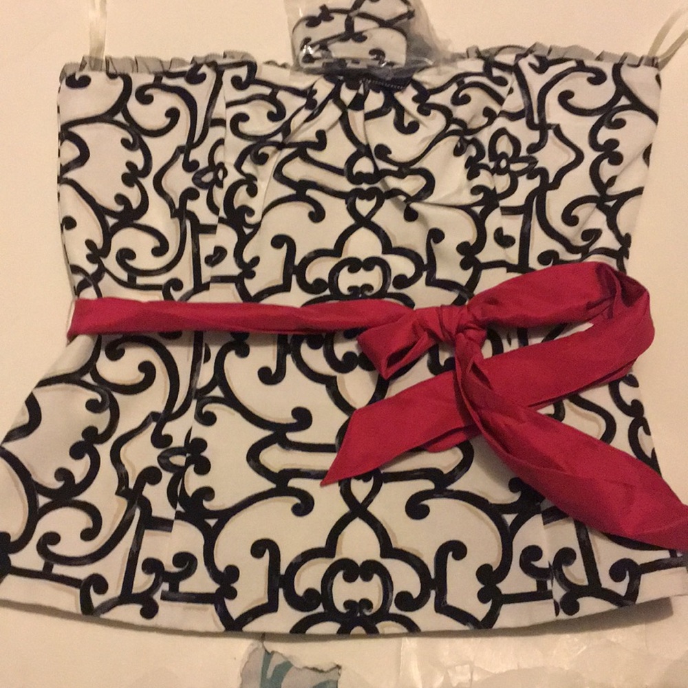 White House Black Market